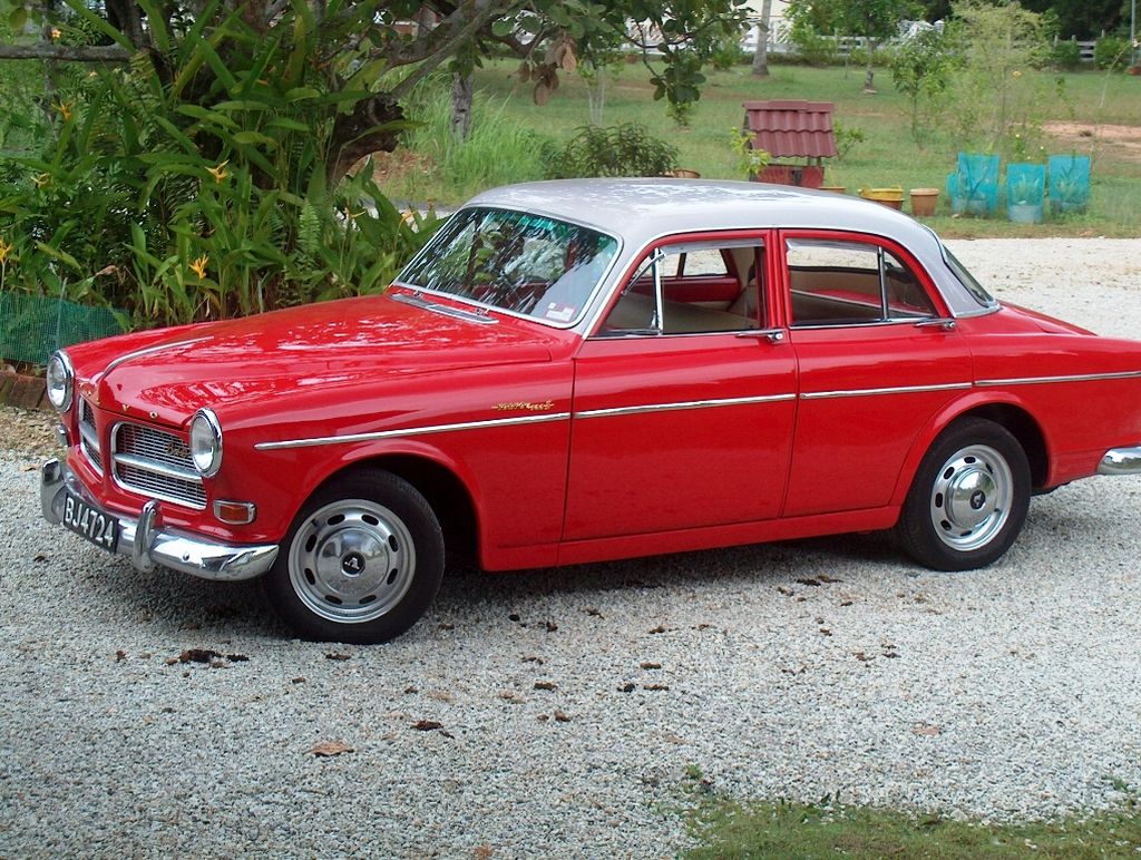 Volvo Amazon 1962.jpg